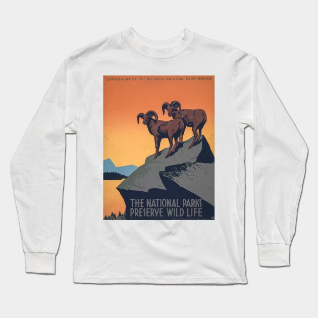 Vintage poster - National Parks Long Sleeve T-Shirt by Montanescu